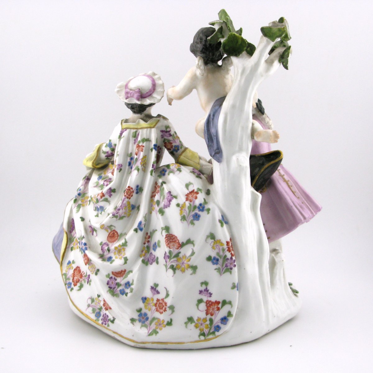 Groupe figuratif en porcelaine de Meissen Les Fiançailles J J Kändler, vers 1745-photo-1