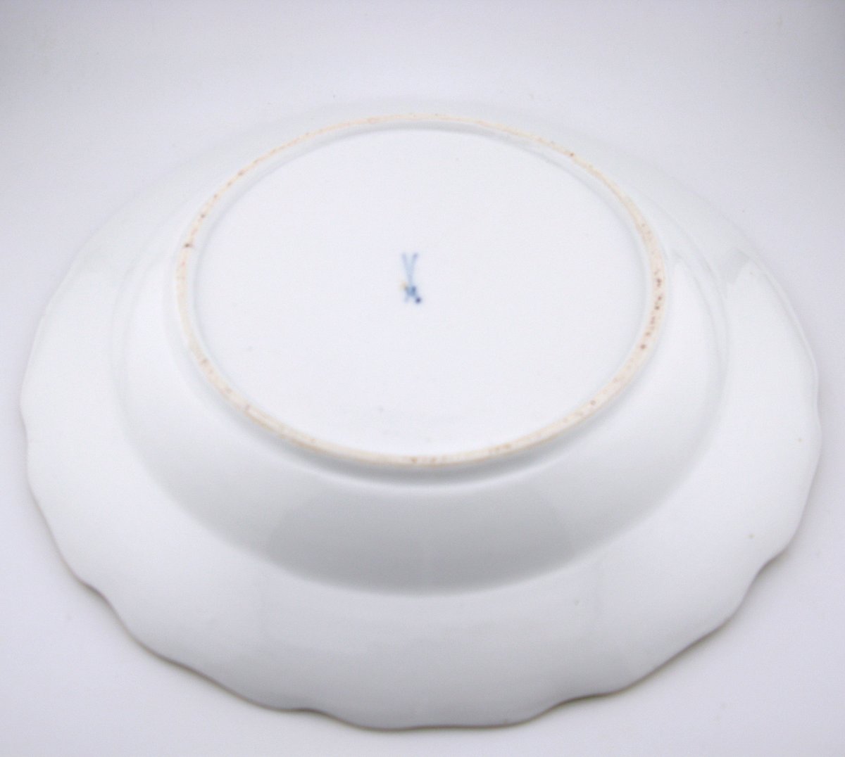 Assiette armoriée en porcelaine de Meissen, service Ferrero, vers 1740-photo-2