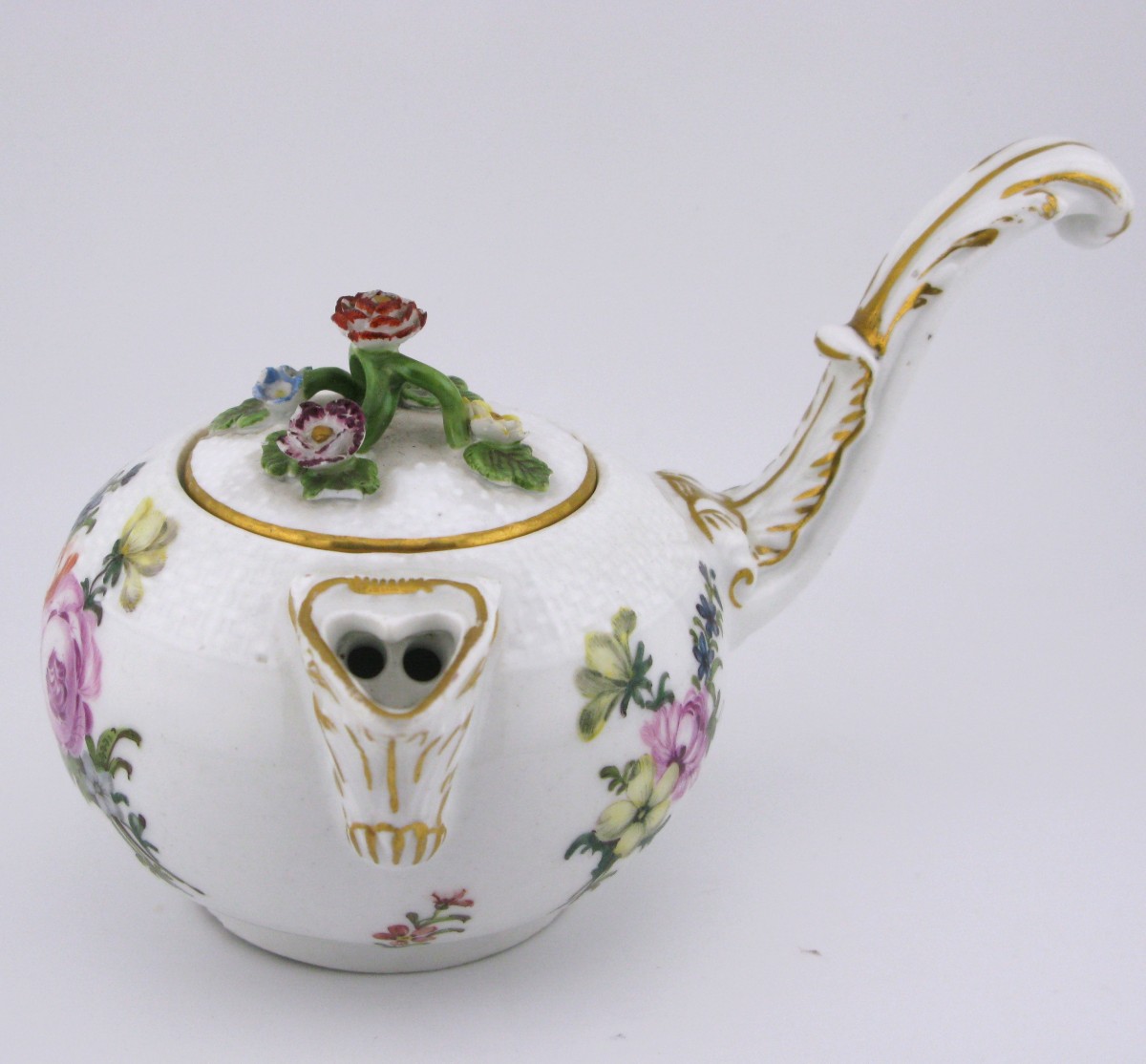 18th-century Meissen Porcelain Rose Water Sprinkler C1750