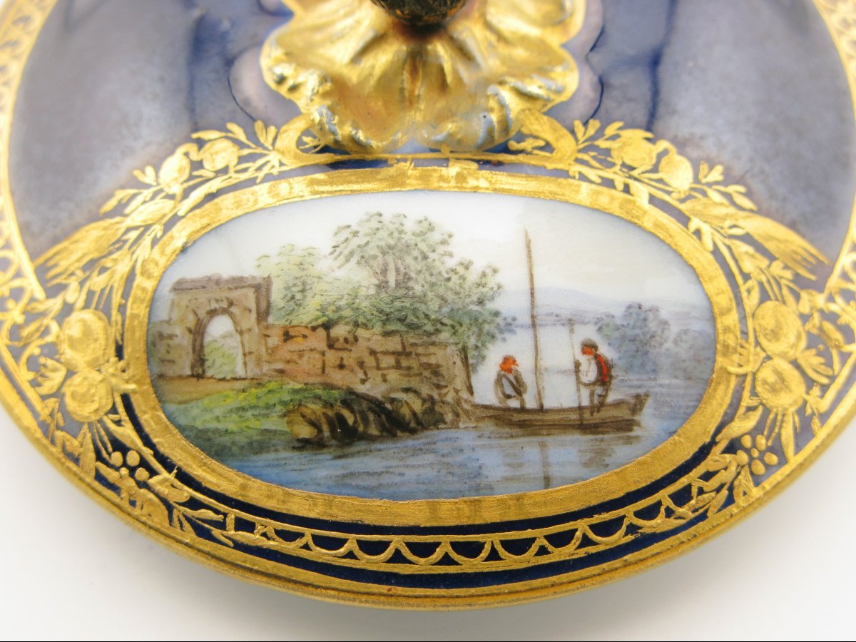 A Meissen Porcelain Portrait Cup And Cover Marcolini Period C.1800-photo-2