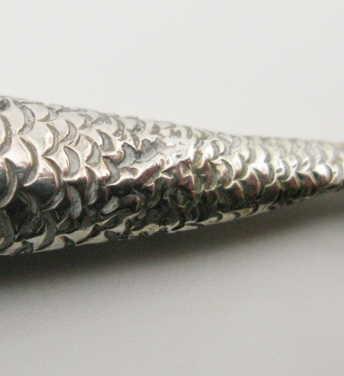 19th Century Continental Silver Fish-shaped Perfume Bottle-photo-4