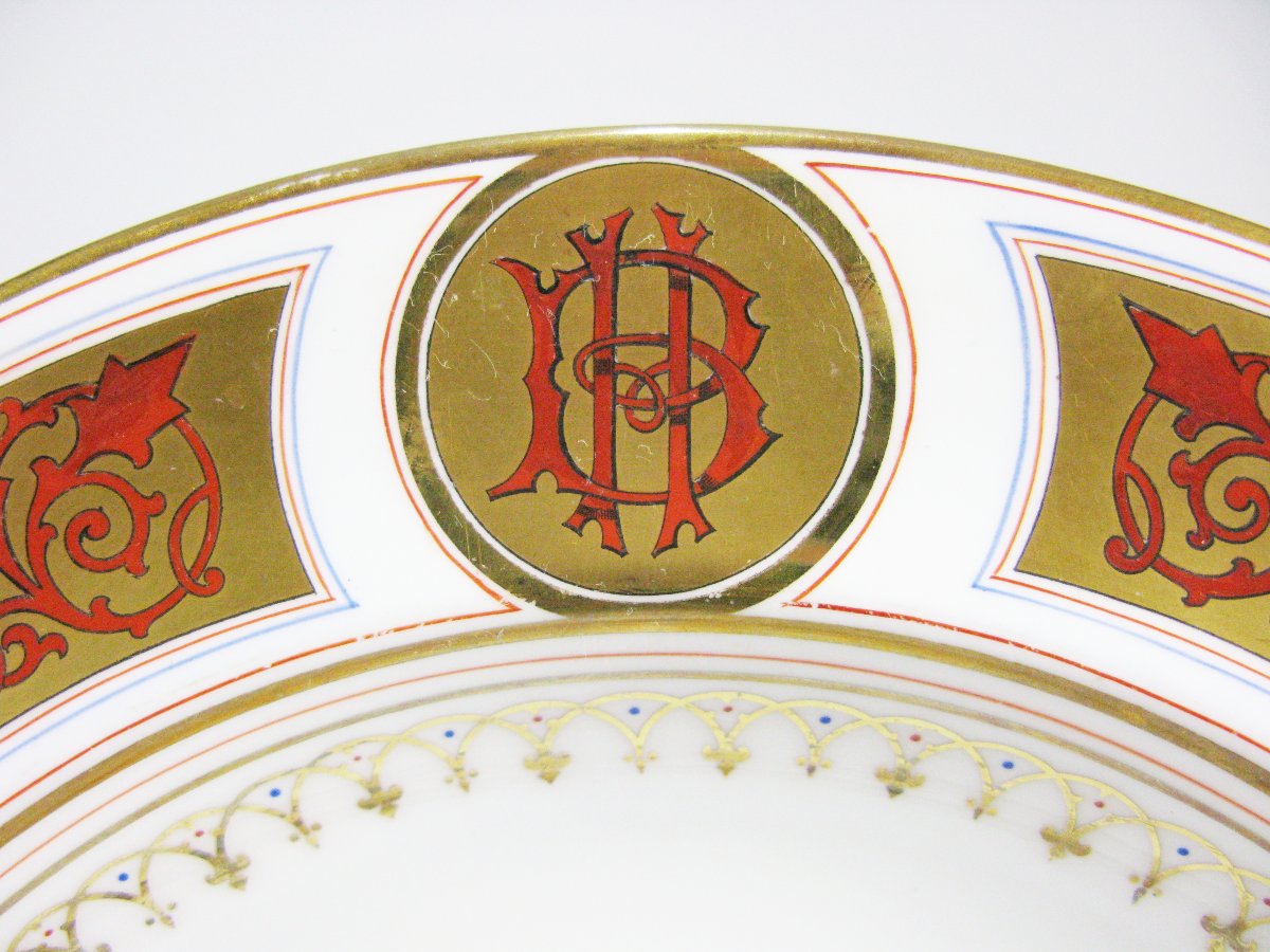 Assiette en porcelaine armoriée anglaise du XIXe siècle, famille Bliss-photo-3