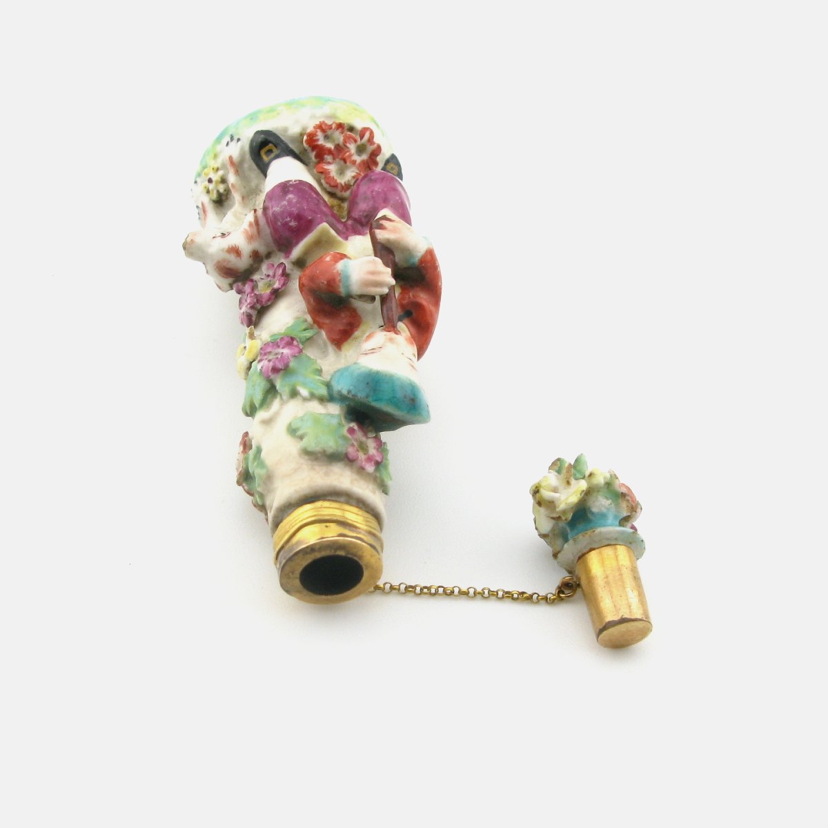 Chelsea Porcelain Figural Scent Bottle, 18th-century, Circa 1765-photo-3