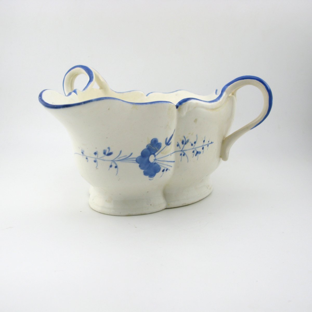 18th-century Chantilly Soft Paste Porcelain Sauceboat, C.1770-photo-2