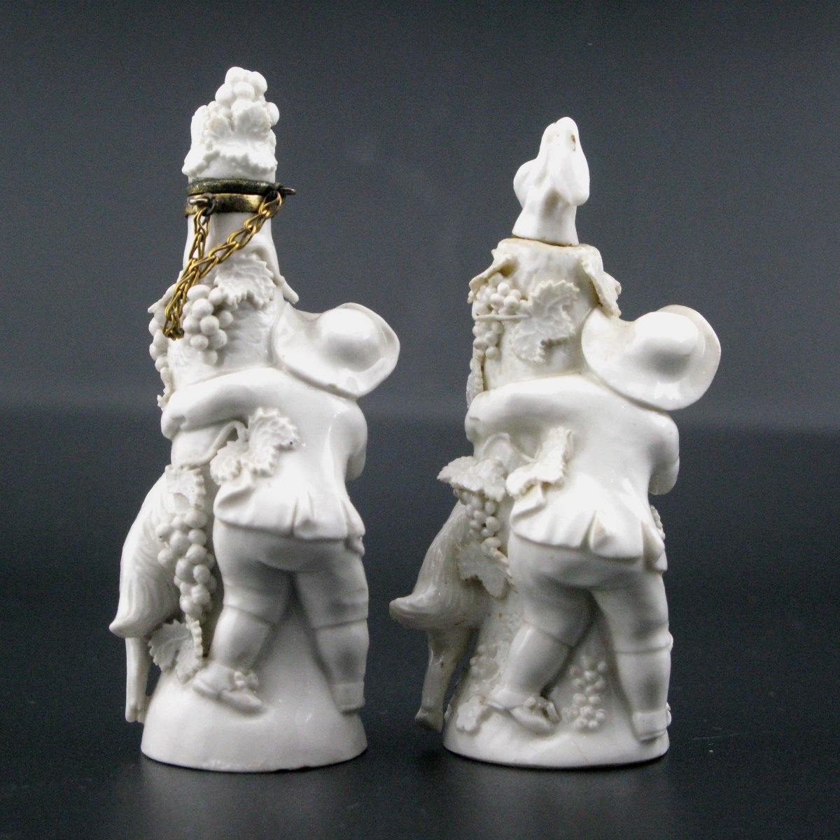 Two 18th-century Goatherd Porcelain Scent Bottles, Chelsea And Kelsterbach-photo-4