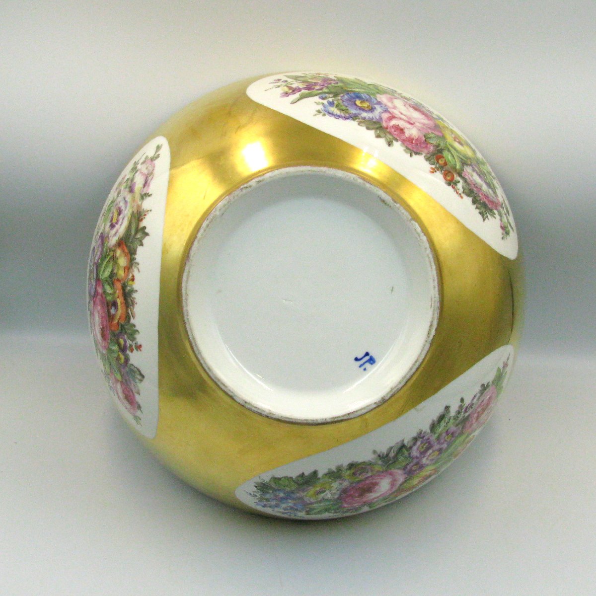 19th-century Paris Porcelain Punch Bowl-photo-1