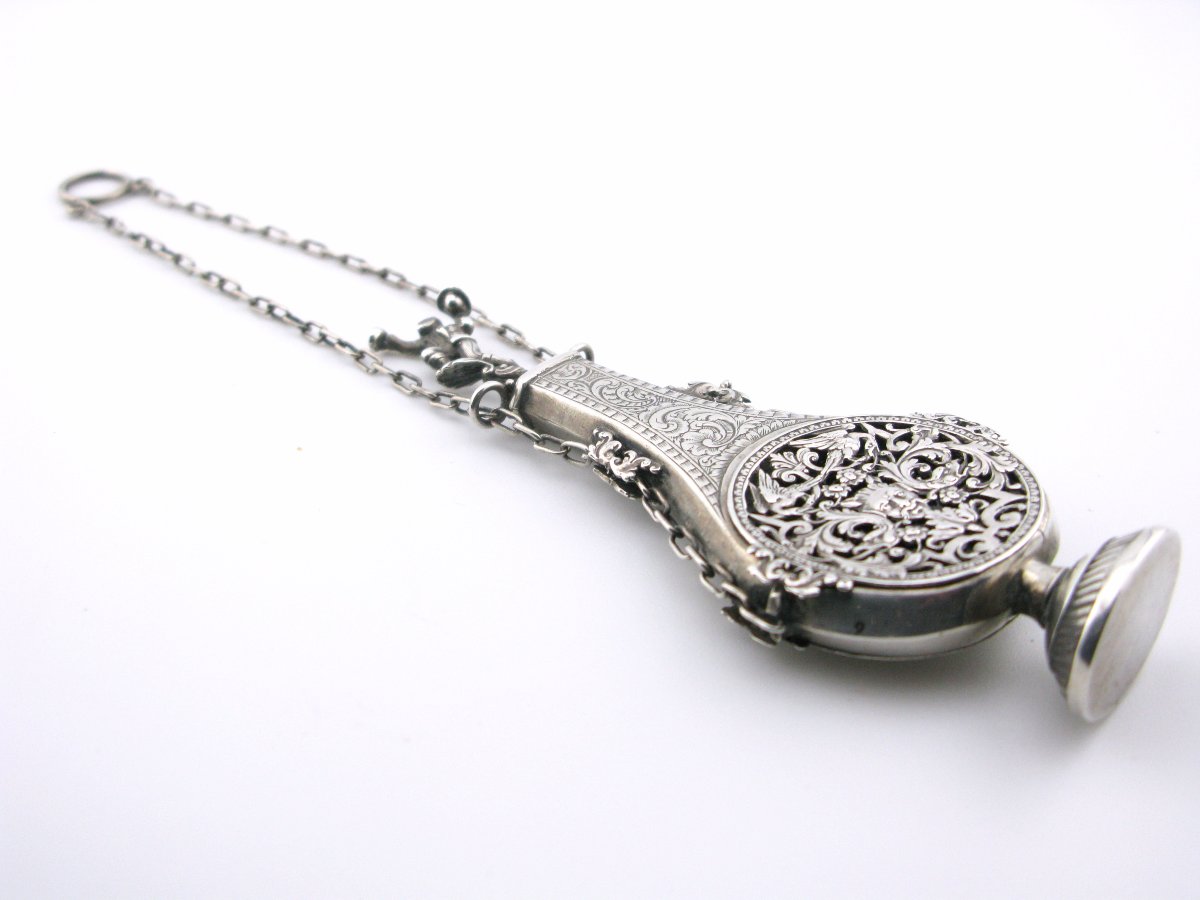 Flacon à parfum et pomander en argent du XVIIIe siècle-photo-2