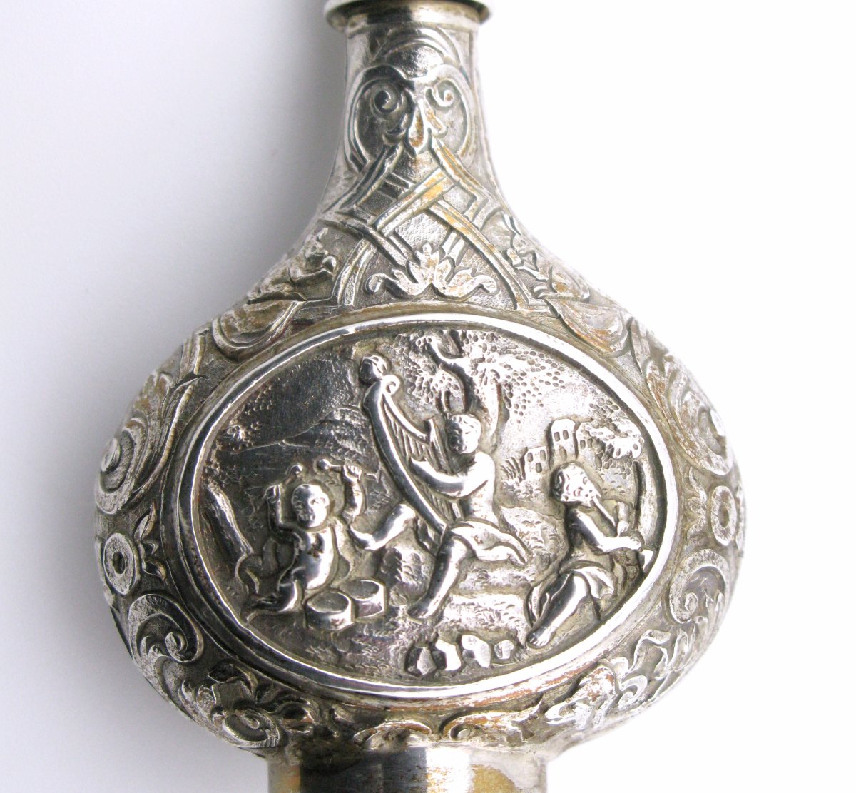 French Silver Scent Bottle And Vinaigrette, Circa 1720-photo-2