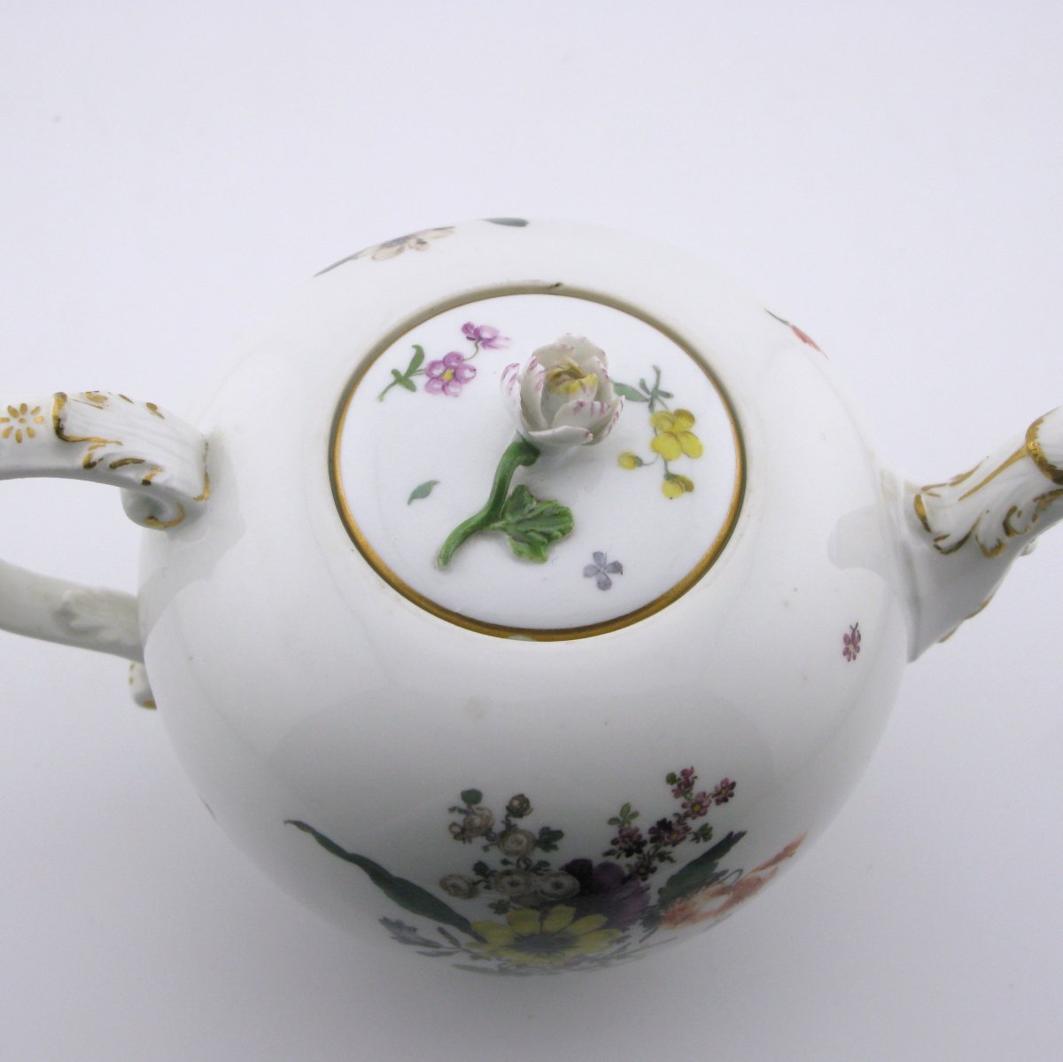 Meissen Porcelain Teapot, 18th Century, Circa 1750-photo-2