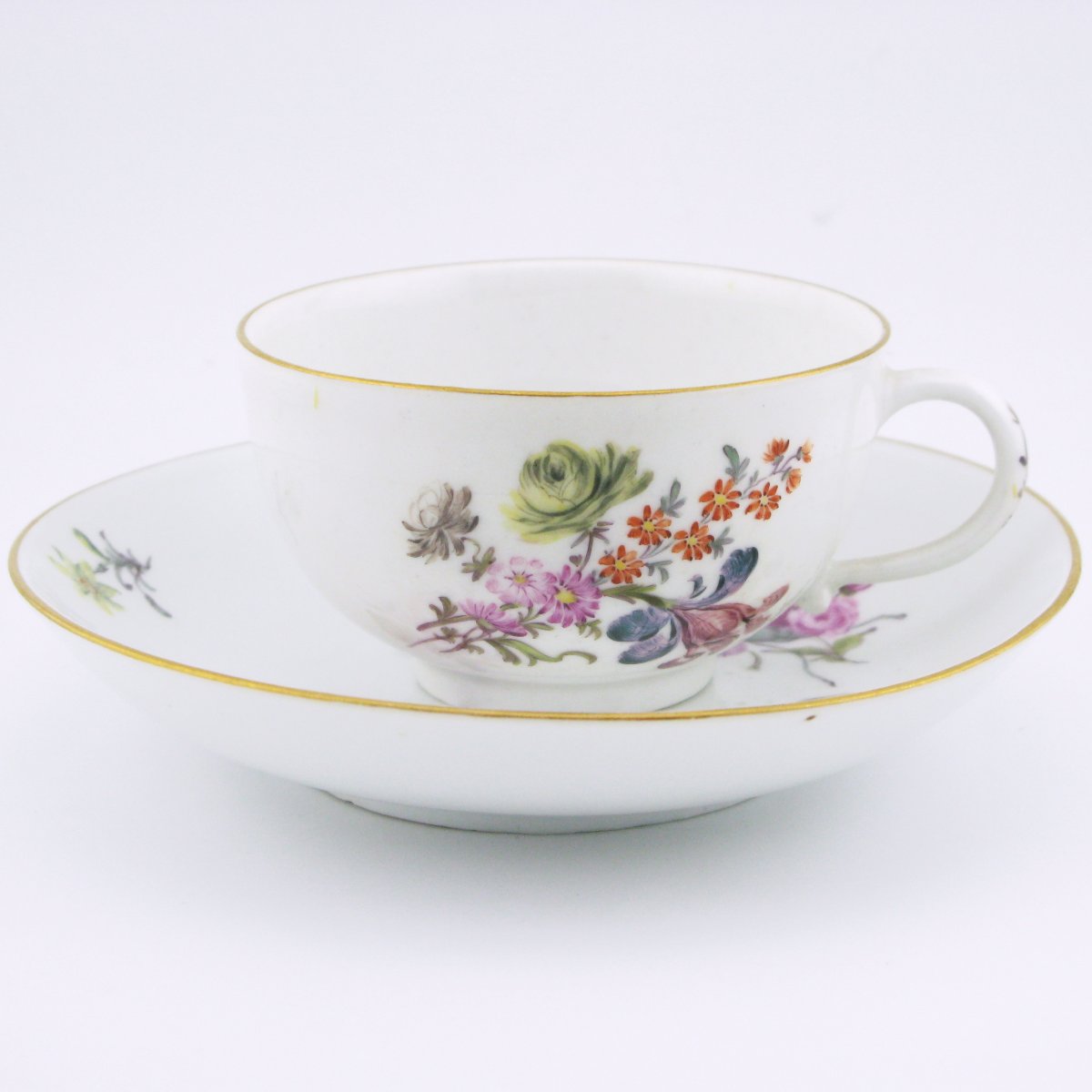 Tasse et soucoupe en porcelaine de Meissen, XVIIIe siècle, vers 1750-photo-2