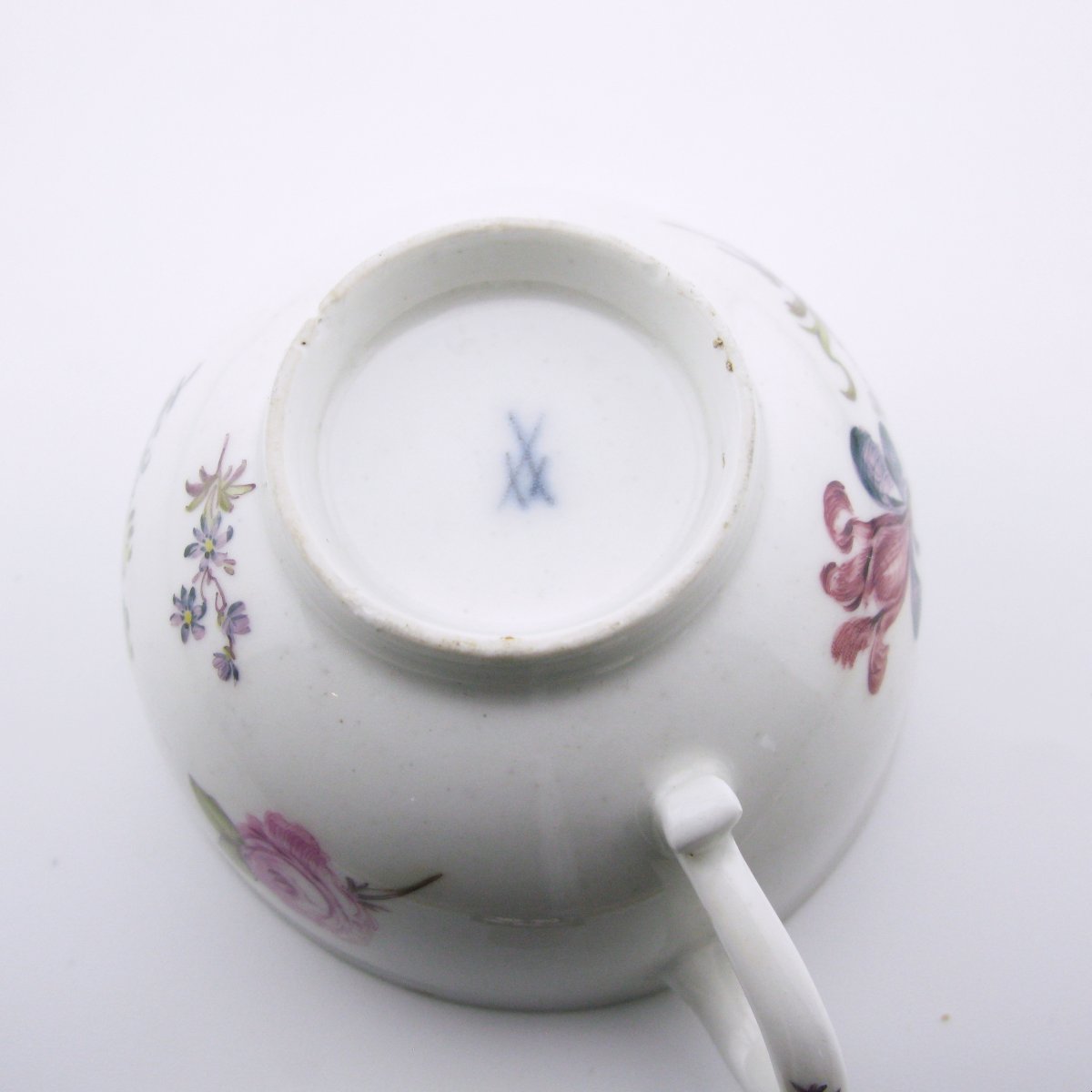 Tasse et soucoupe en porcelaine de Meissen, XVIIIe siècle, vers 1750-photo-7