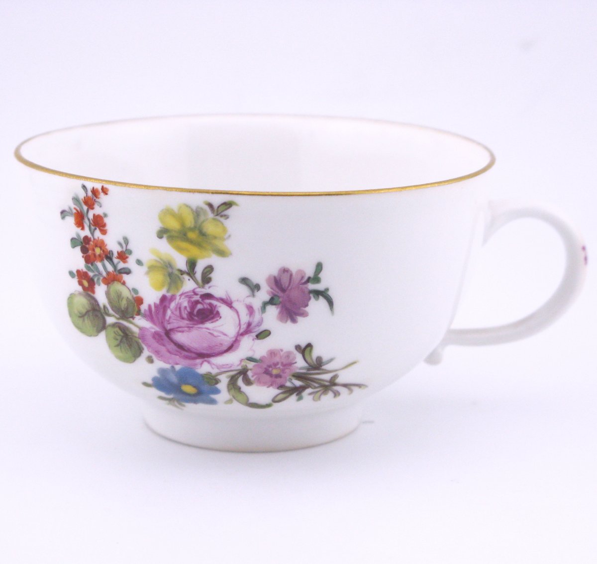 Tasse et soucoupe en porcelaine de Meissen, XVIIIe siècle, vers 1750-photo-1