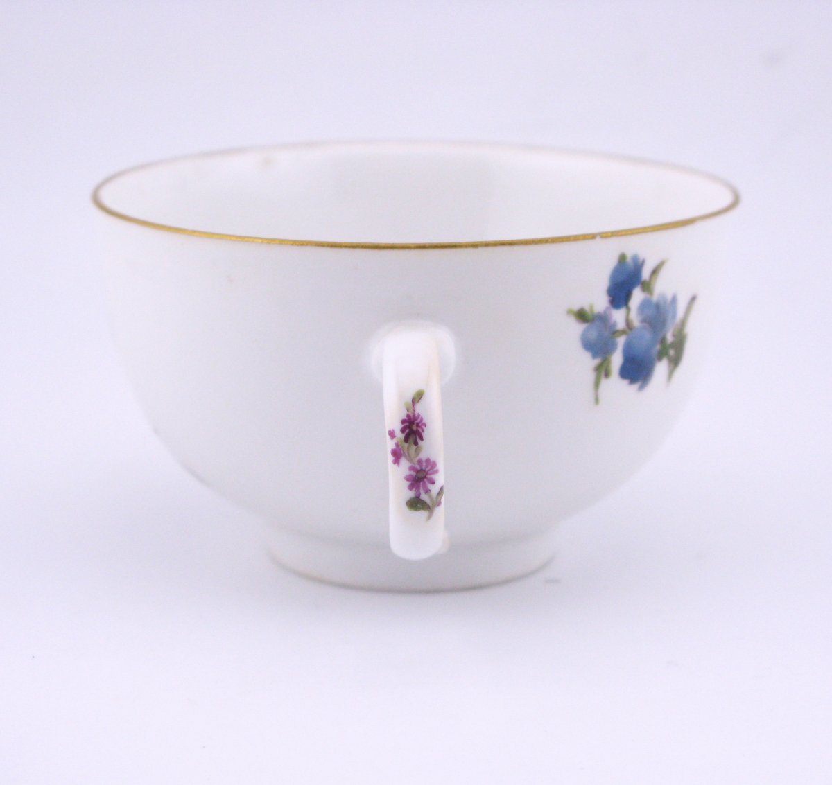 Tasse et soucoupe en porcelaine de Meissen, XVIIIe siècle, vers 1750-photo-2