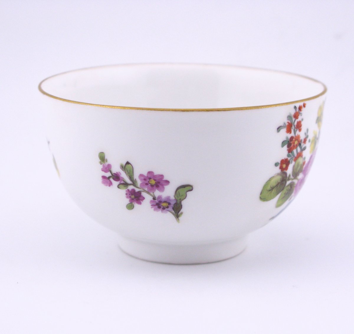 Tasse et soucoupe en porcelaine de Meissen, XVIIIe siècle, vers 1750-photo-4