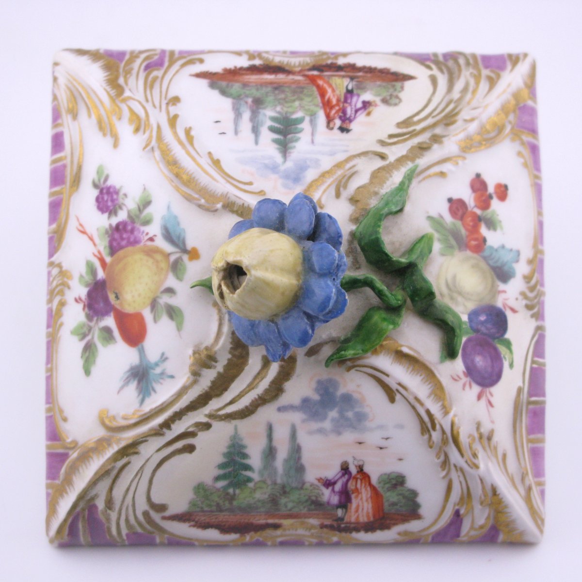 19th-century German Kpm Berlin Porcelain Tea Caddy-photo-1