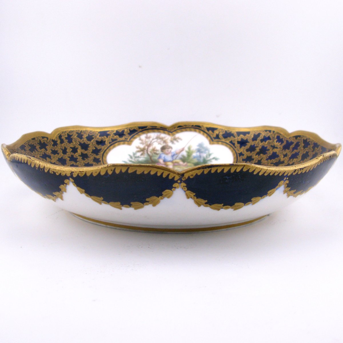 Sèvres Porcelain Dish Vermiculé Gilding, France, 1767-photo-3