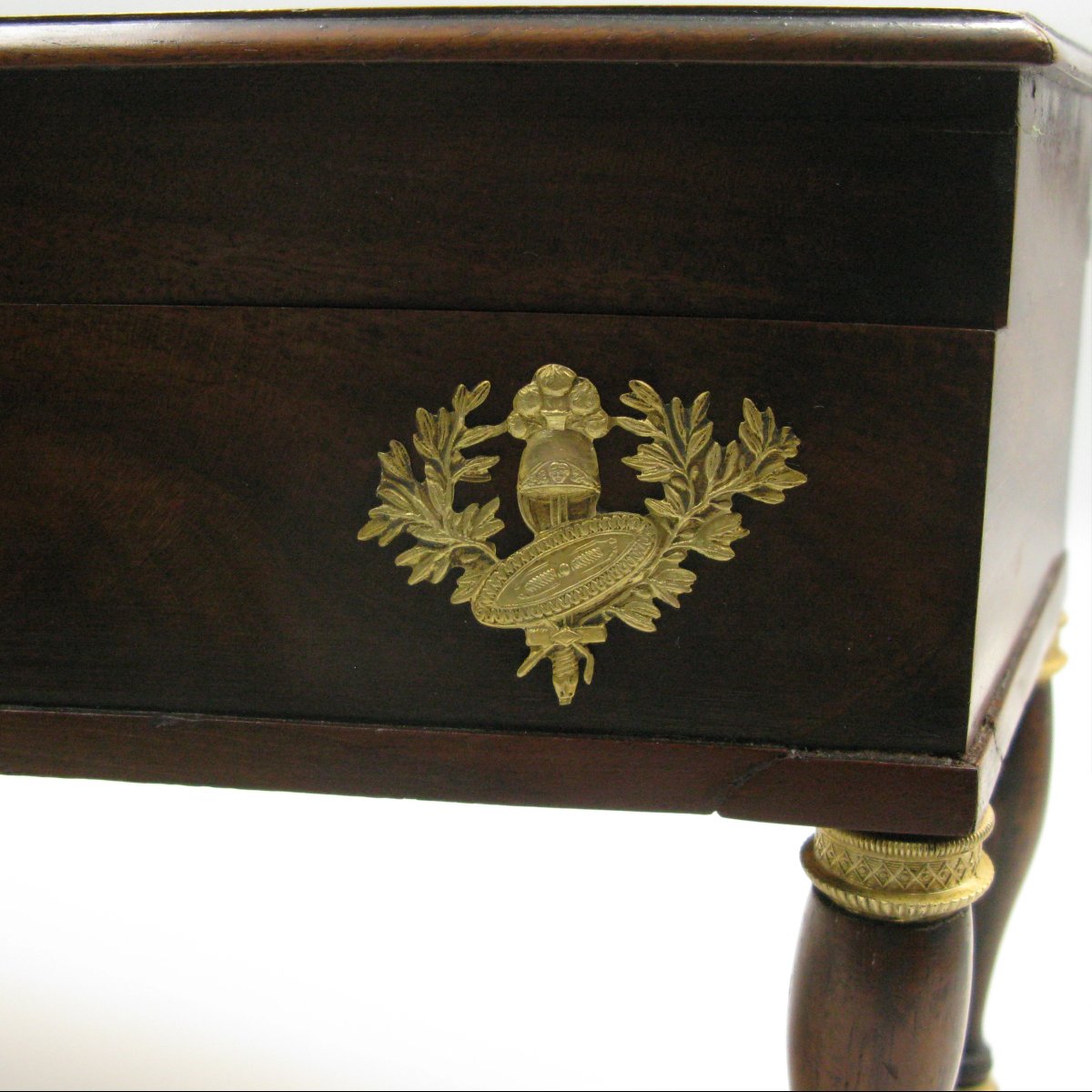 Nécessaire de couture français du XIXe siècle (style Palais Royal) en forme de piano-photo-7