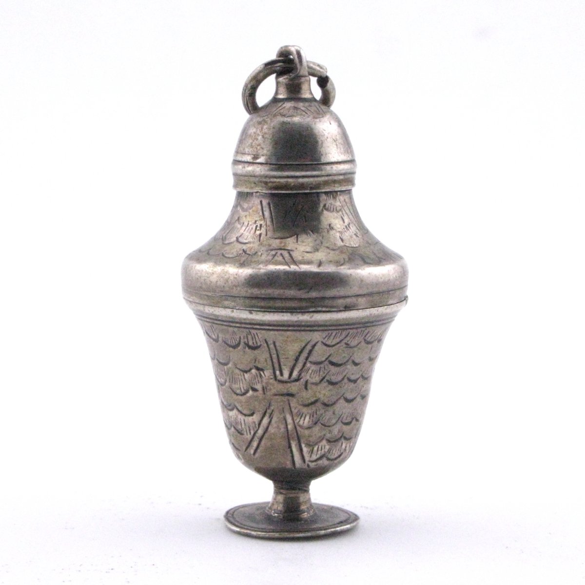 Flacon à senteurs / Pomander en argent, Allemagne, vers 1710