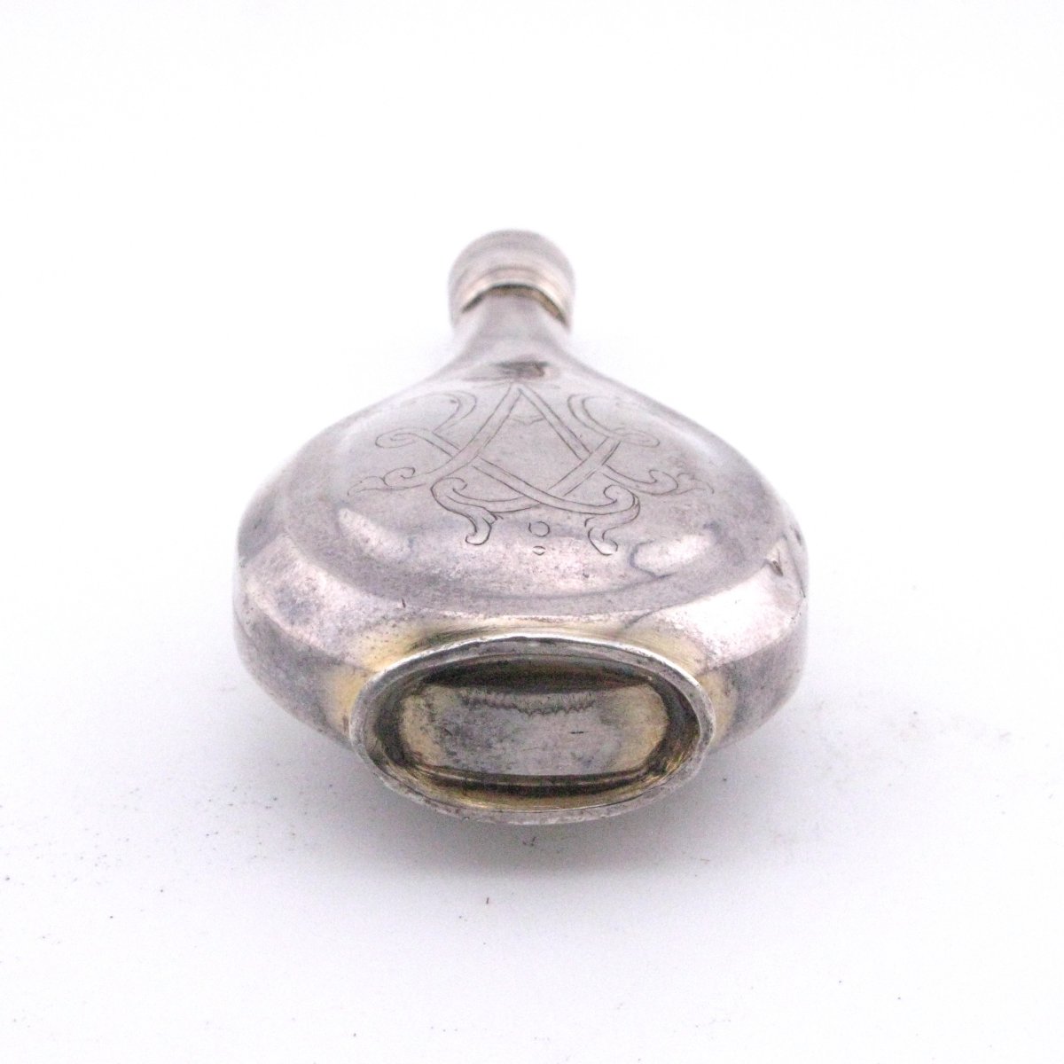 Flacon à parfum en argent français, début du XVIIIe siècle-photo-5