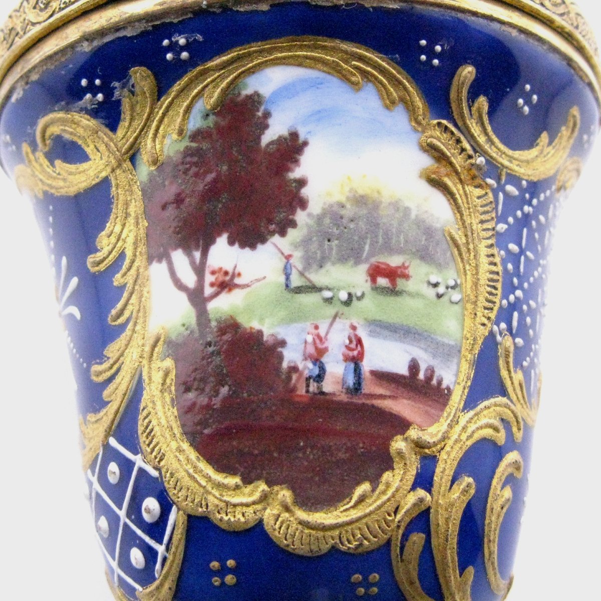 Flacon à parfum / boîte à bonbons en émail de South Staffordshire, Angleterre, vers 1770-photo-1