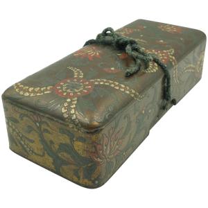 Boîte aux lettres en laque japonaise insolite de la période Edo (fubako)