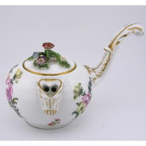 Arrosoir à eau de rose en porcelaine de Meissen, XVIIIe siècle, vers 1750