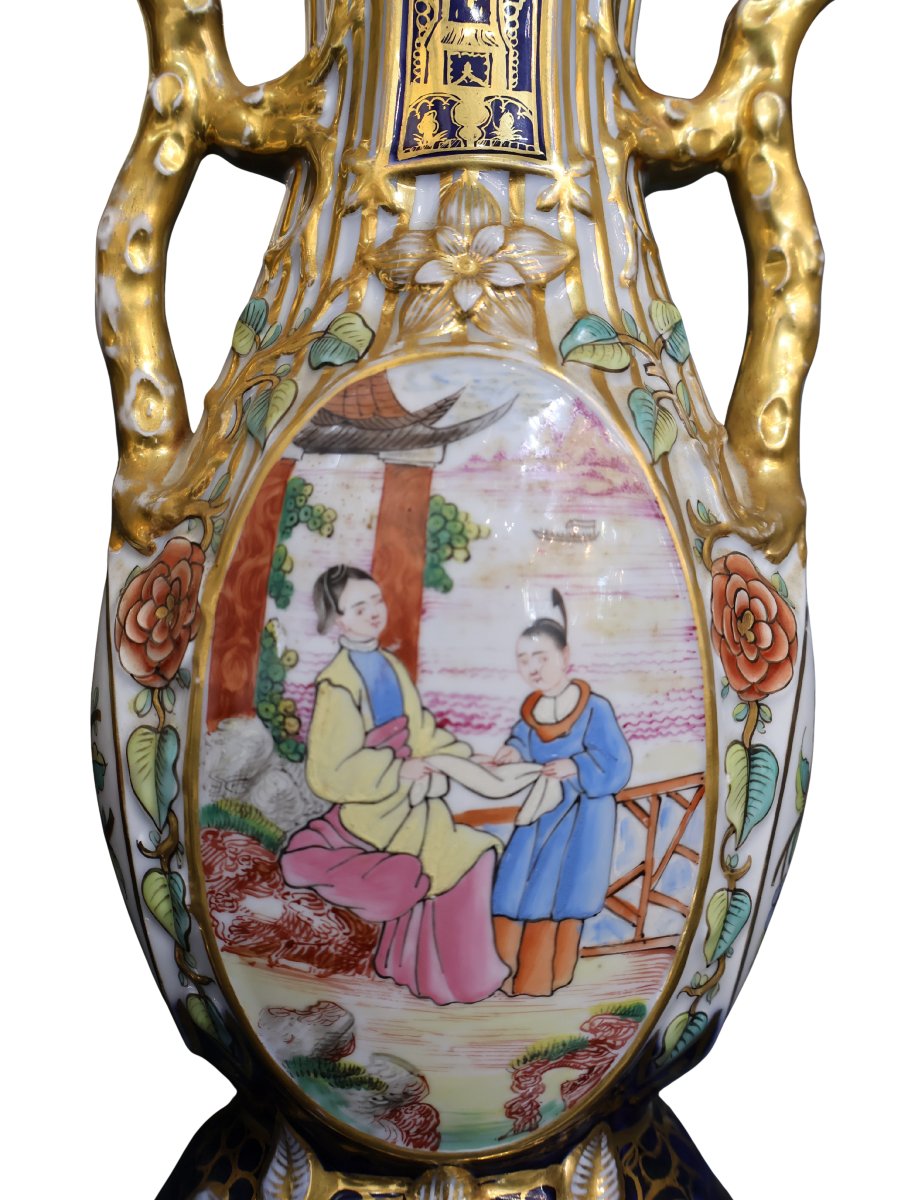 Paire de vases couverts en porcelaine de Bayeux – XIXe siècle-photo-2