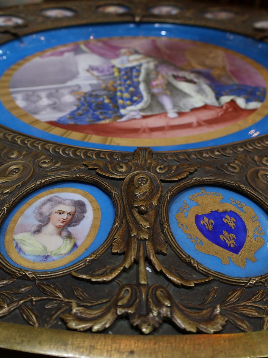 Grande table de salon Napoléon III en acajou et bronze doré, XIXe siècle-photo-4