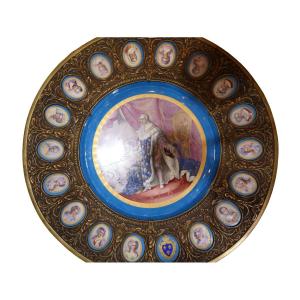 Grande table de salon Napoléon III en acajou et bronze doré, XIXe siècle
