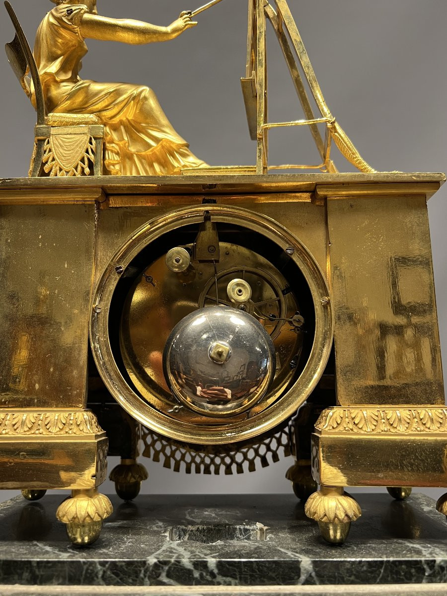 Pendule Empire femme devant son chevalet-photo-2