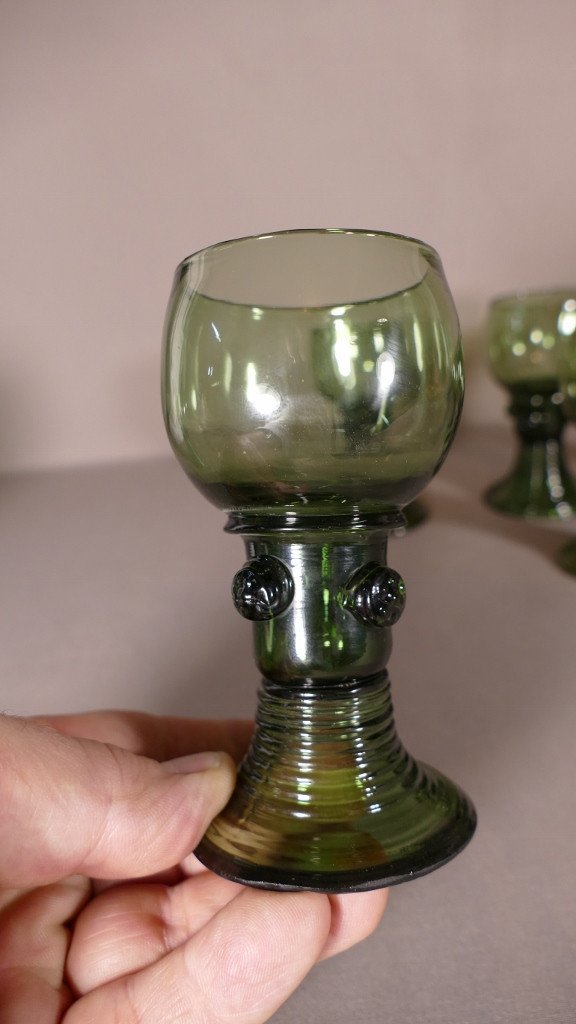 Netherlands, 6 Roemer Wine Glasses In Green Mouth Blown Crystal XIX-photo-1