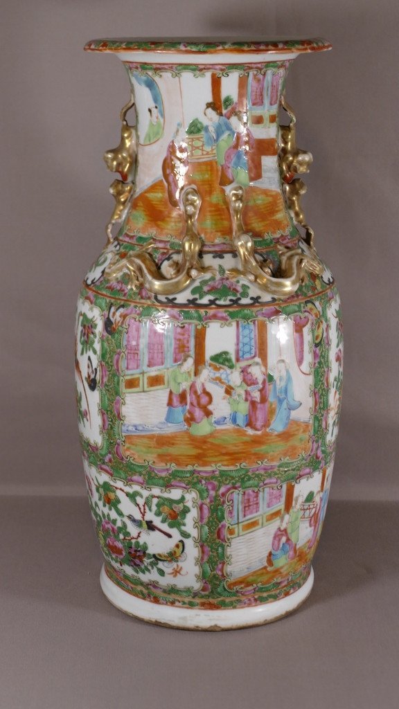 Vase En Porcelaine De Canton, Chine XIX ème Siècle