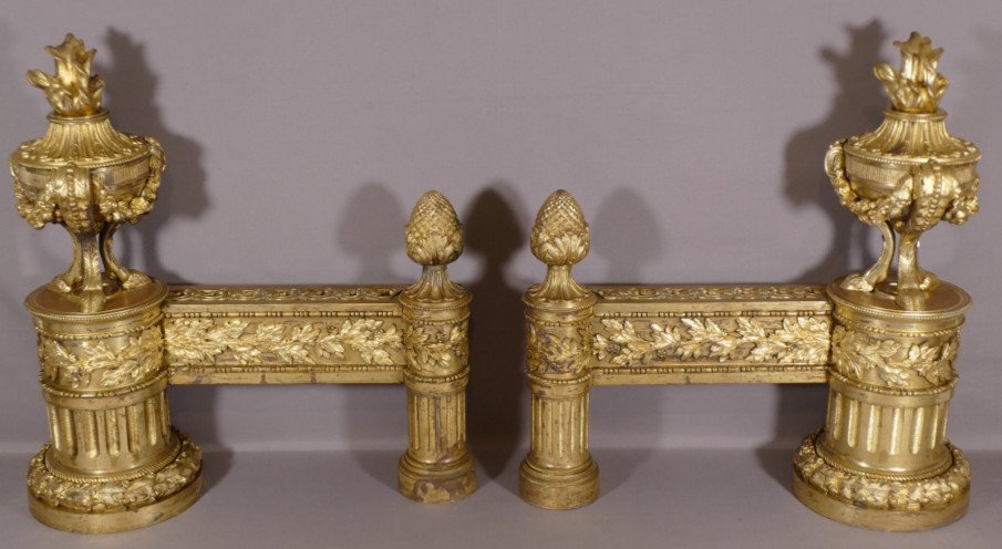 Paire De Feux Louis XVI , Chenets En Bronze Doré d'Après Blerzy, XVIII - XIX ème