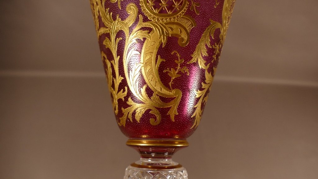 Large Cornet Vase In Frosted Crystal And Gilded With Fine Gold, Saint Louis, XIXth Century-photo-3