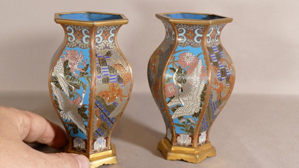 Paire De Petits Vases Japonais En Bronze Cloisonné à Décor De Grues, époque XIX ème -photo-4