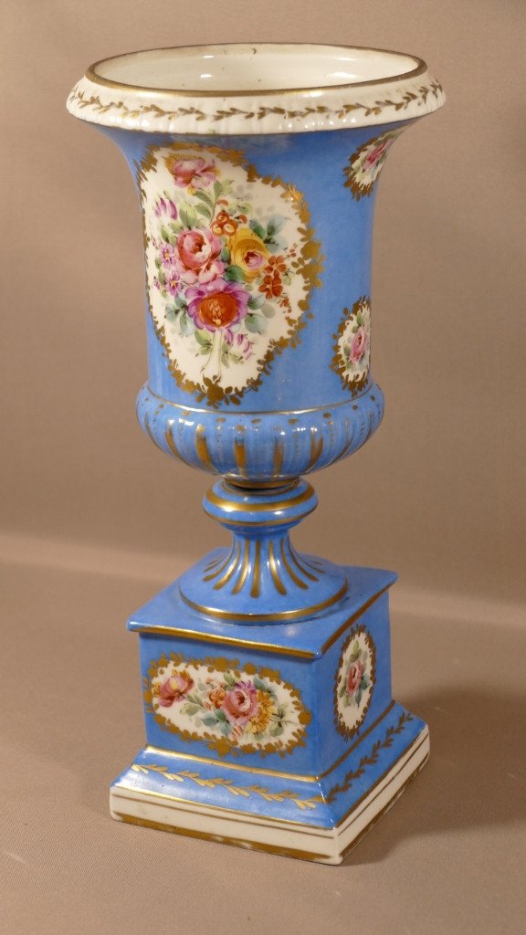 Medici Vase In Hand-painted Porcelain With A Decor Of Flowers, Twentieth Time-photo-4