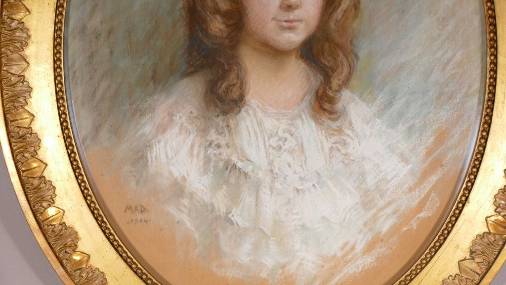 Grand Portrait d'Une Fillette Au Pastel Daté 1904 Signé Mad, Cadre Ovale Bois Doré-photo-4
