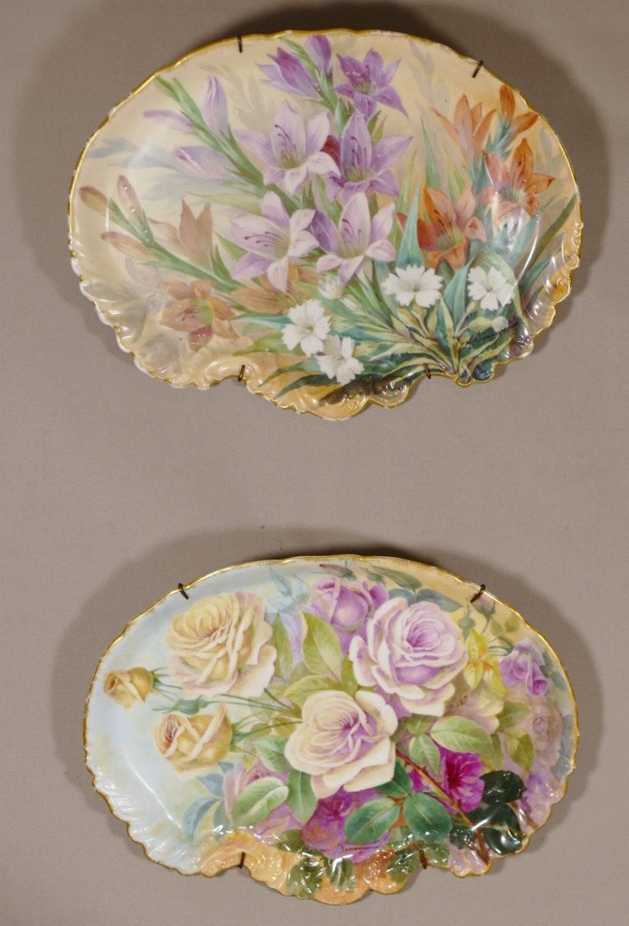 Roses And Gladiolus, Pair Of Hand Painted Porcelain Dishes By Sénamaud, Late 19th Century