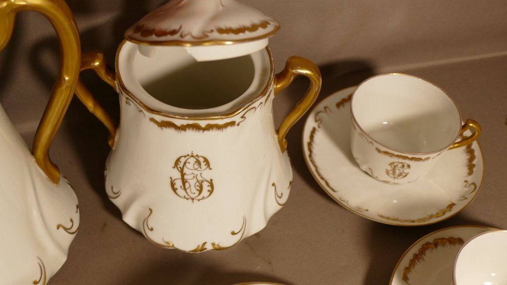 Charles Ahrenfeldt  Vers 1900 Service à Café 12 Personnes En Porcelaine Blanche Et Doré Limoges-photo-7