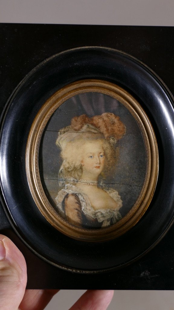 Marie Antoinette, Miniature Portrait Of The Queen, Painted In Gouache On Ivory, Eighteenth Time-photo-1