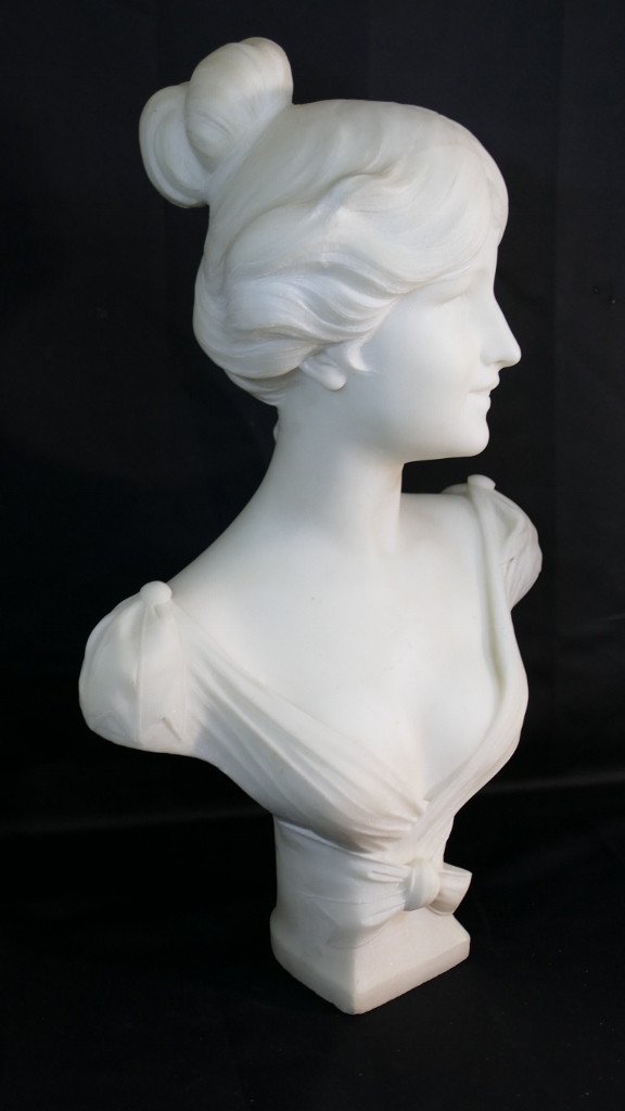 Pugi Brothers, Large Female Bust In White Carrara Marble, Art Nouveau Period-photo-4