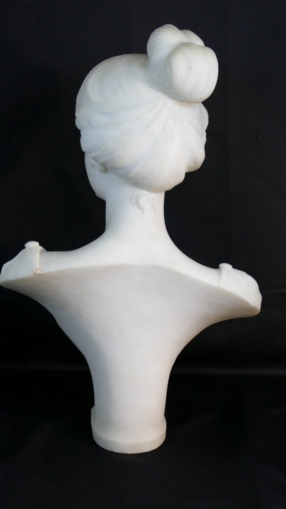 Pugi Brothers, Large Female Bust In White Carrara Marble, Art Nouveau Period-photo-7