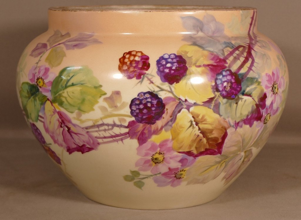 Cache Pot With Blackberries And Rose Hips In Limoges Porcelain, Guérin, XIX