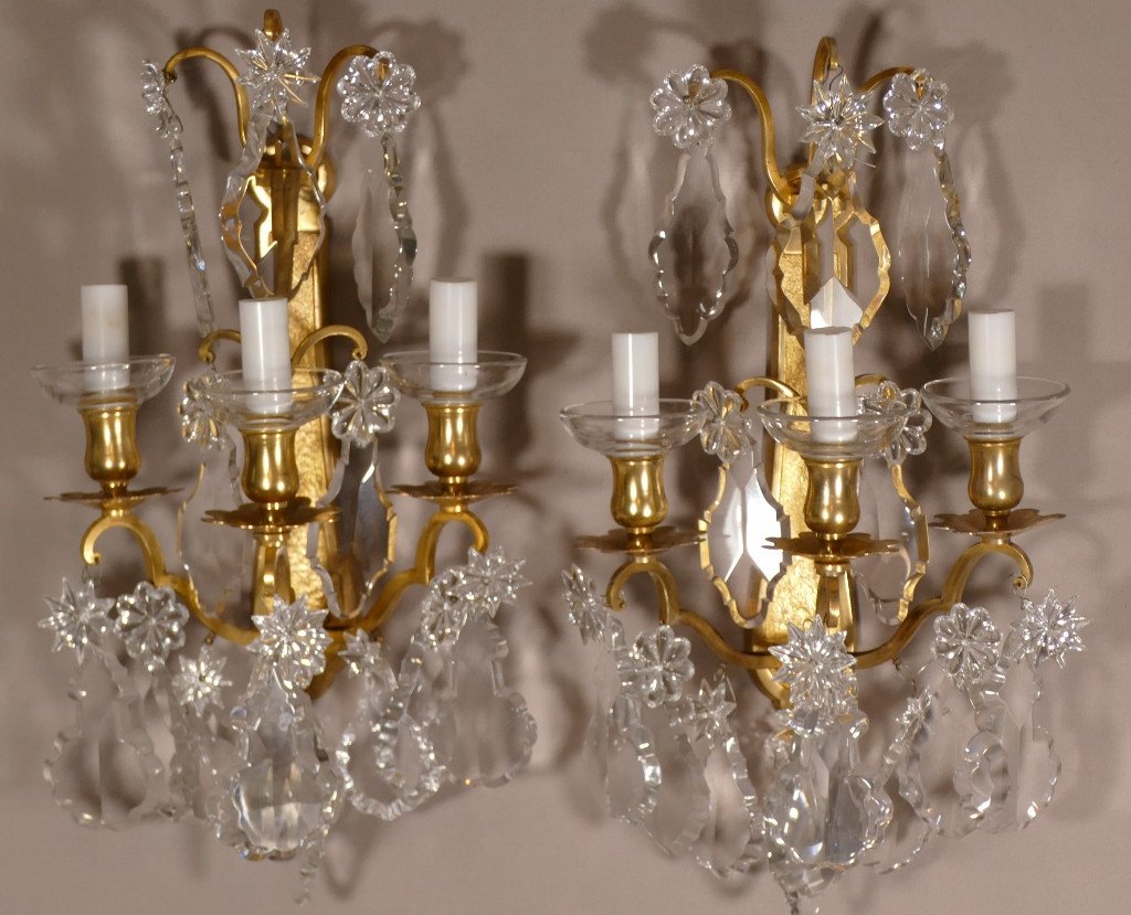 Bronze Signed Baccarat, Pair Of Sconces In Baccarat Crystal And Gilt Bronze, Late Nineteenth Time