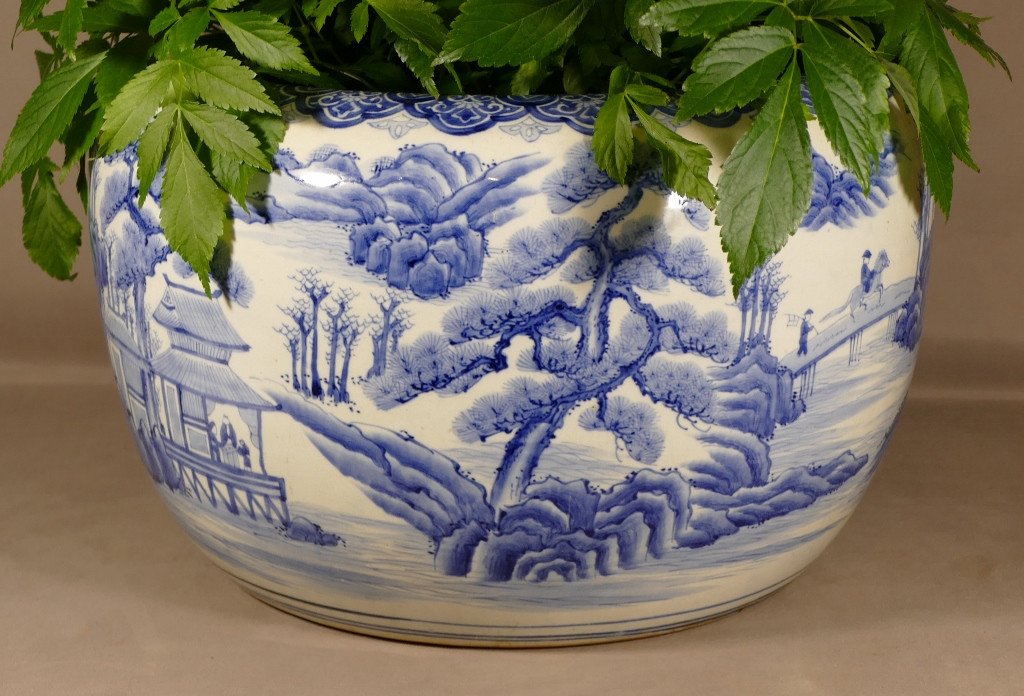 Très Large Cache Pot En Porcelaine Asiatique, Chine ou japon,  Décor Bleu Blanc, époque XIX ème-photo-1