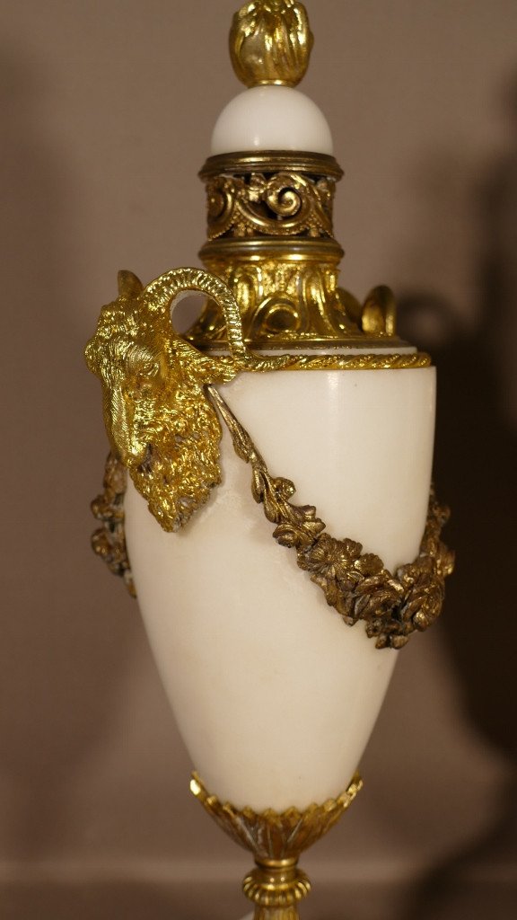 Paire De Cassolettes En Marbre Et Bronze Doré Aux Béliers Style Louis XVI, XIX ème-photo-4