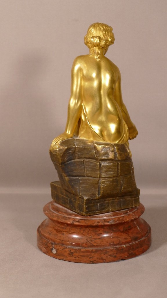 Statuette à l'Antique En Bronze Doré Et Patiné, Femme Assise Se Tenant Le Pied, XIX ème-photo-3