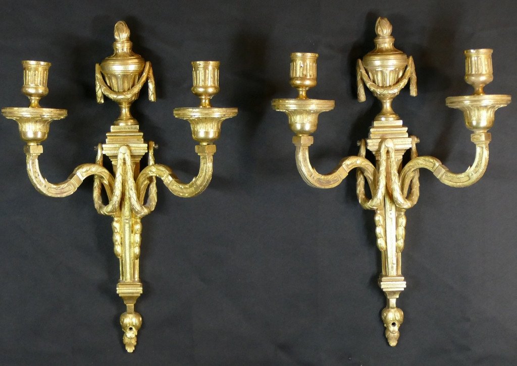 Paire d'Appliques époque Louis XVI En Bronze Doré, XVIII ème Siècle