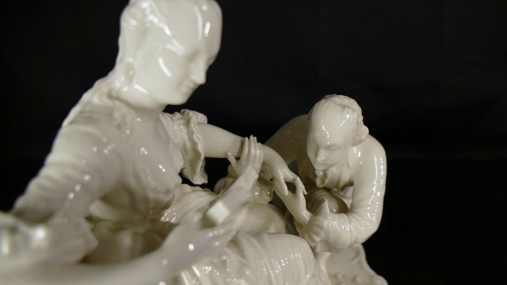 Le Baisemain, Groupe  Style Louis XV En Porcelaine De Nymphenburg, XIX ème siècle-photo-5