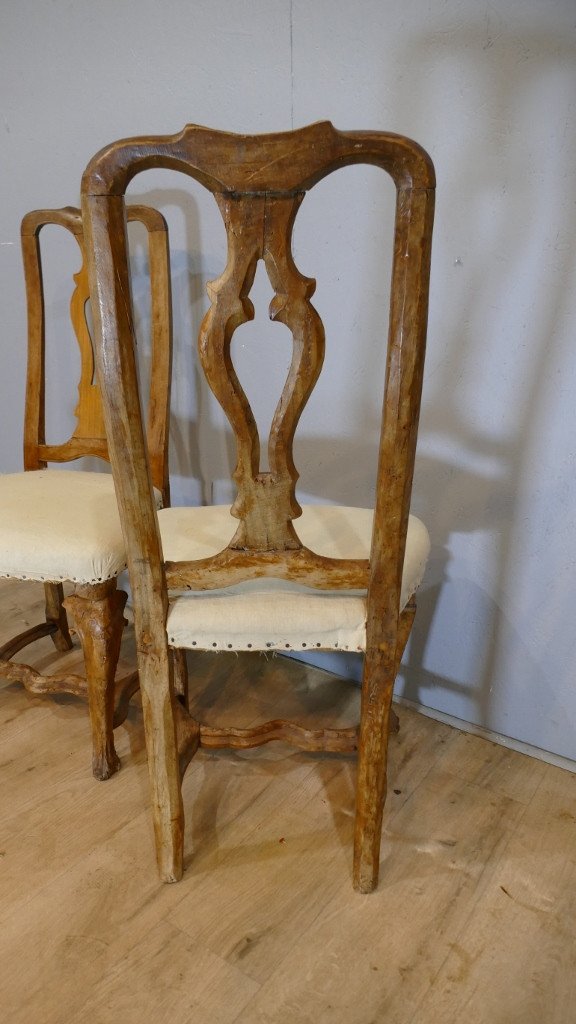 Pair Of XVIIIth Venetian Chairs In Walnut-photo-5